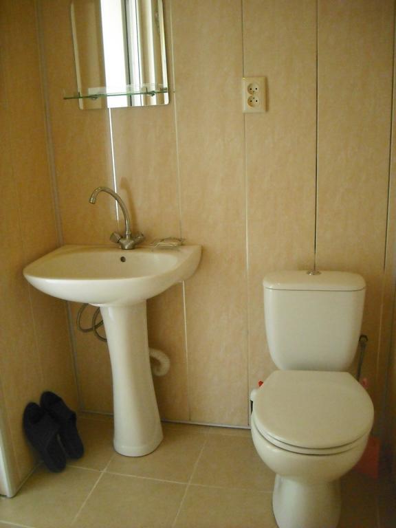 Guest House Econom Mtsʼkhetʼa Rum bild